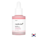 Medicube PDRN Pink Peptide Serum 30ml bottle Korean glass skin serum with pink formula texture Medicube peptide serum packaging front view Hydrating brightening serum for glowing skin Lightweight pink serum texture close-up